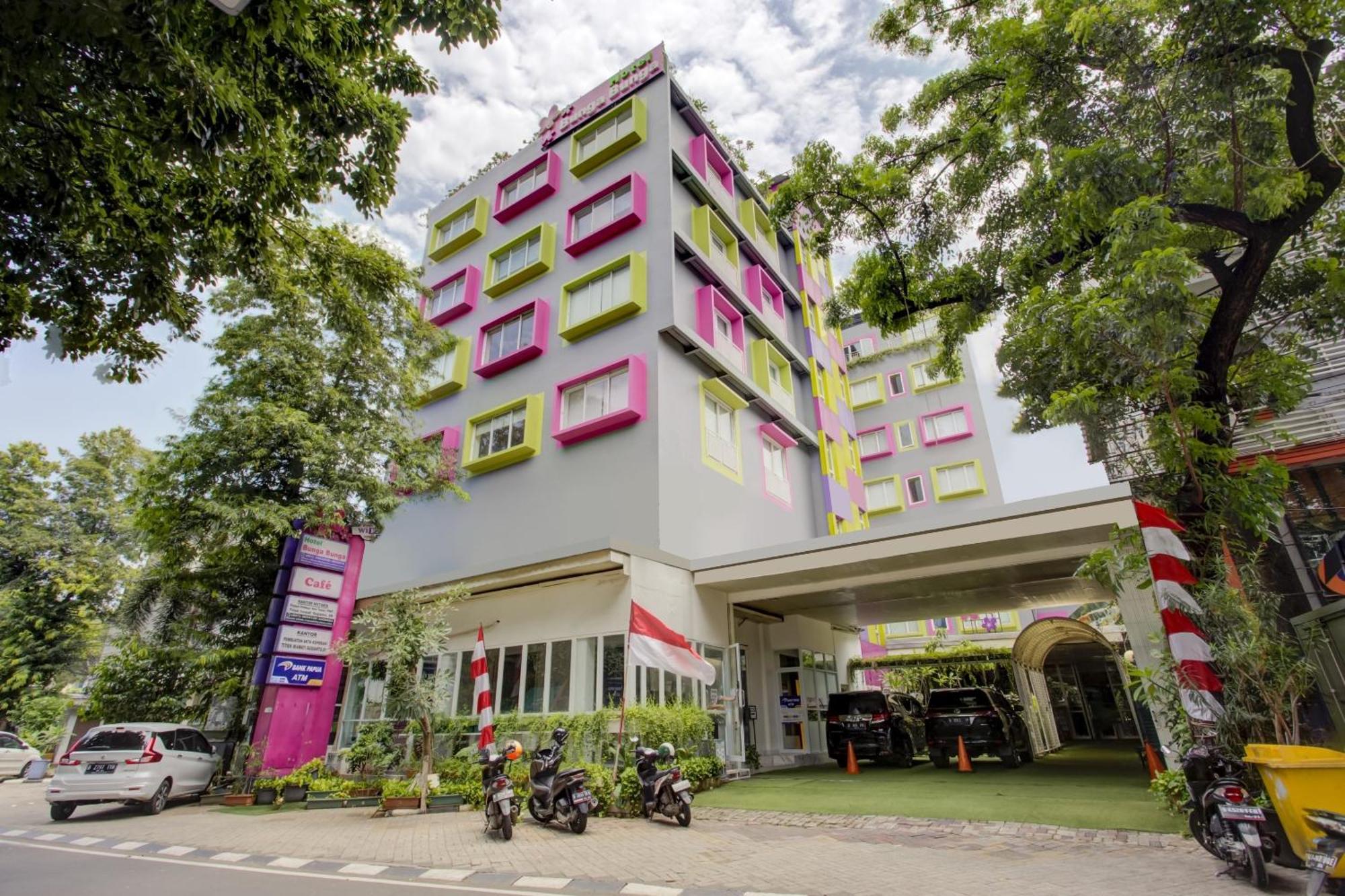 Hotel O Gambir Near Juanda Station Formerly Bunga Dahlia Jakarta Exterior photo